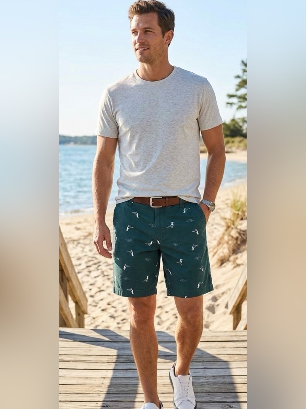 Denali Men's Teal Seagull All-Over Print
Stretch Chino Shorts - Size 32